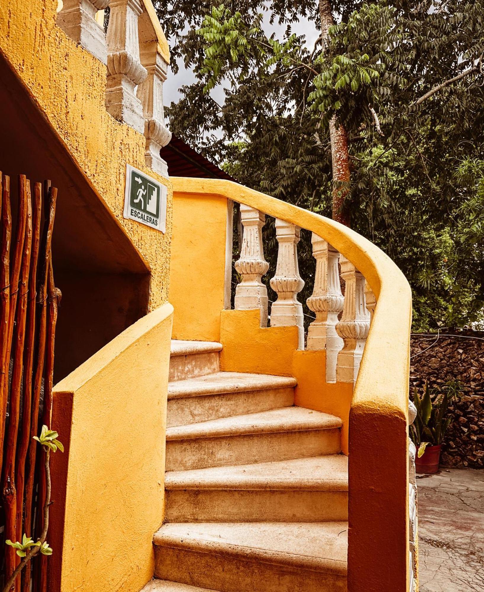 Casa Daniels Guesthouse Valladolid  Ngoại thất bức ảnh