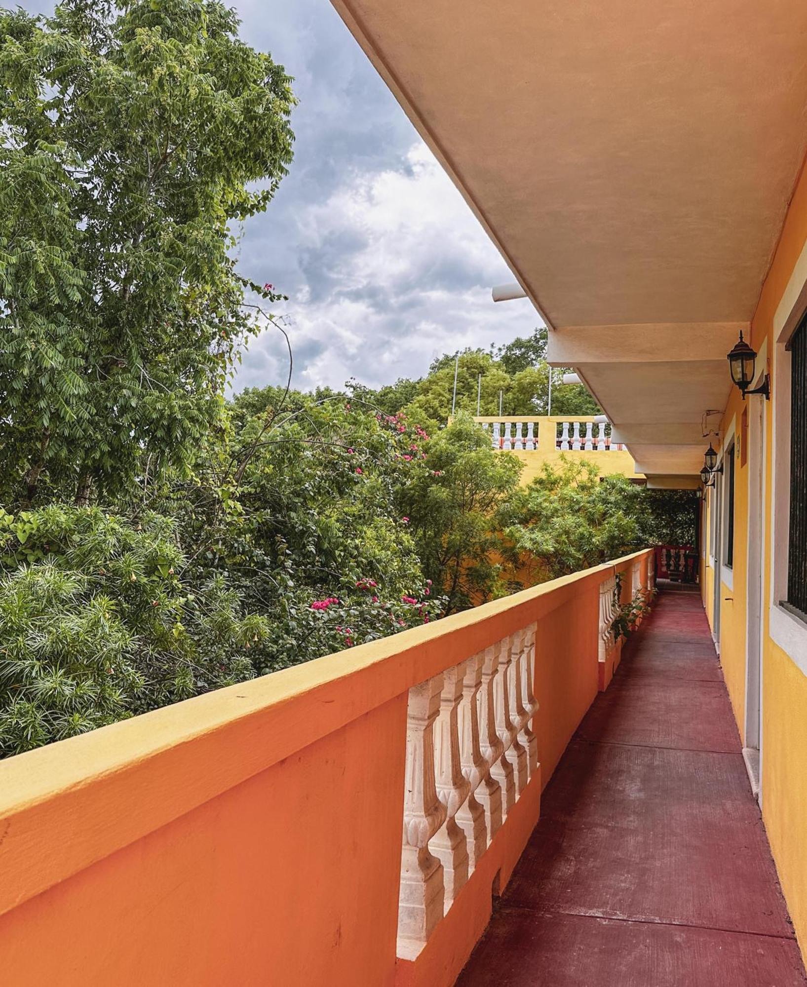 Casa Daniels Guesthouse Valladolid  Ngoại thất bức ảnh