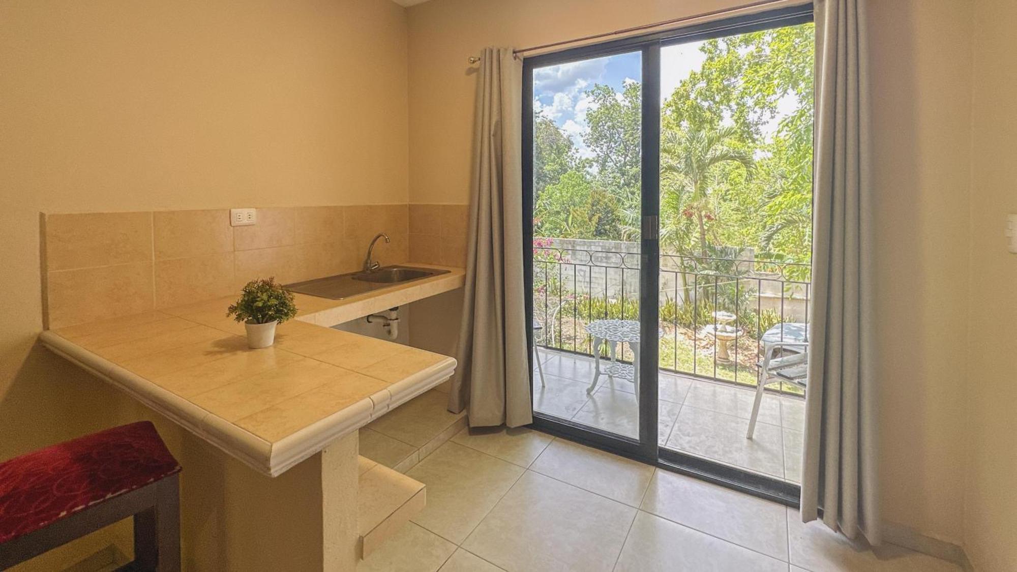Casa Daniels Guesthouse Valladolid  Ngoại thất bức ảnh