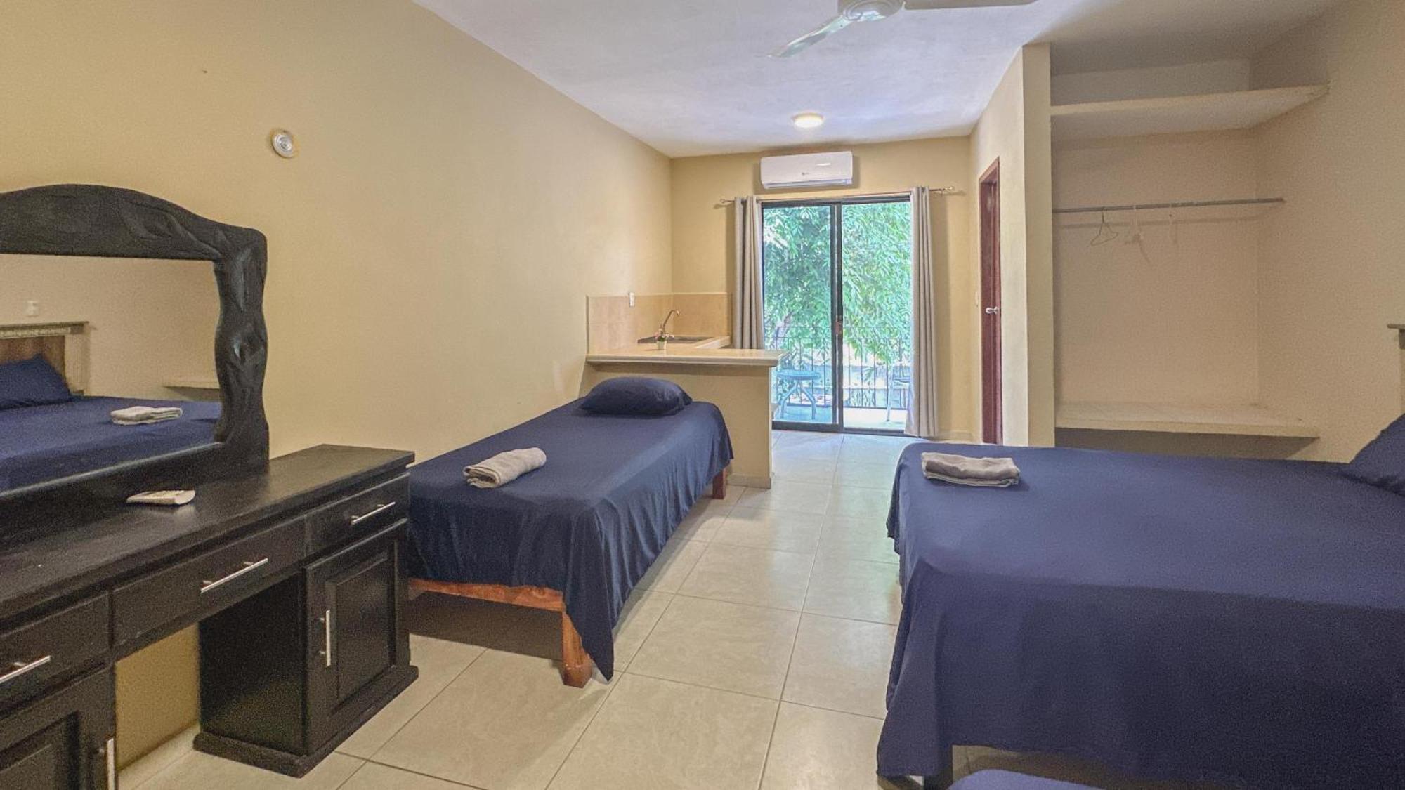 Casa Daniels Guesthouse Valladolid  Ngoại thất bức ảnh